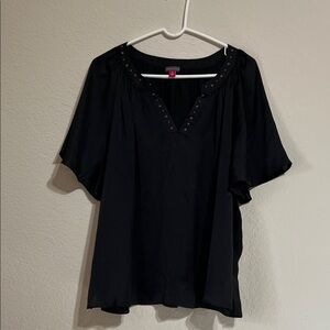 Vince Camuto 2X Black Blouse with Stud Accents